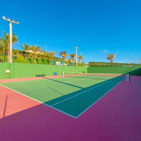 Ocean Palace All Inclusive Premium Natal Exteriör bild Tennis courts at the Atlantis Paradise Island